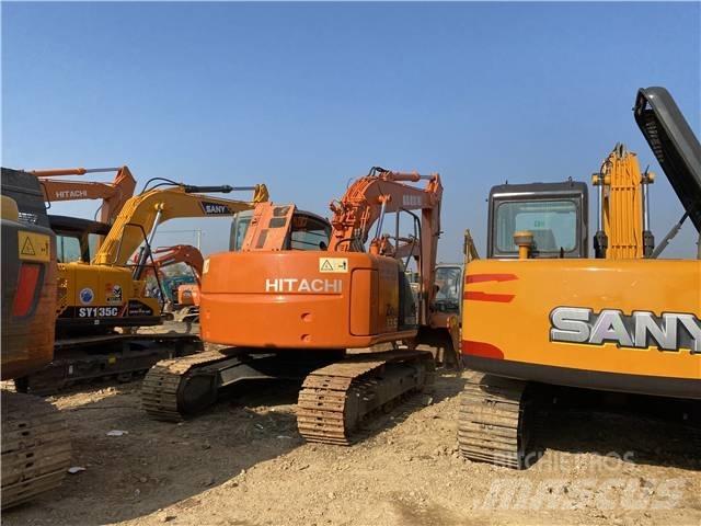 Hitachi ZX135US Pásové rýpadlá