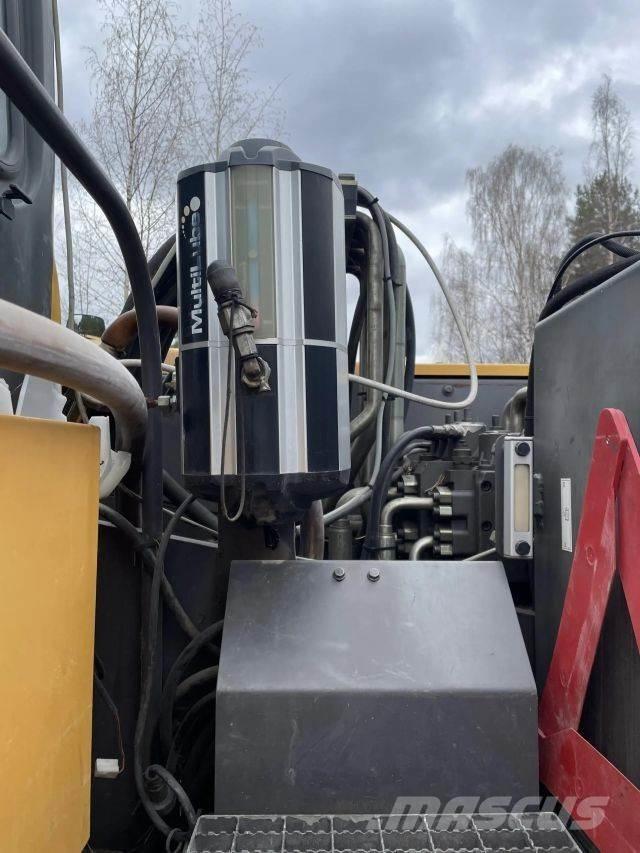 Volvo EW 180 B Kolesové rýpadlá