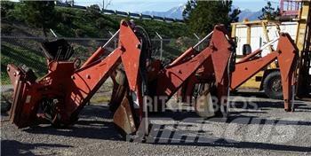 Bobcat 811 Hĺbkové lopaty