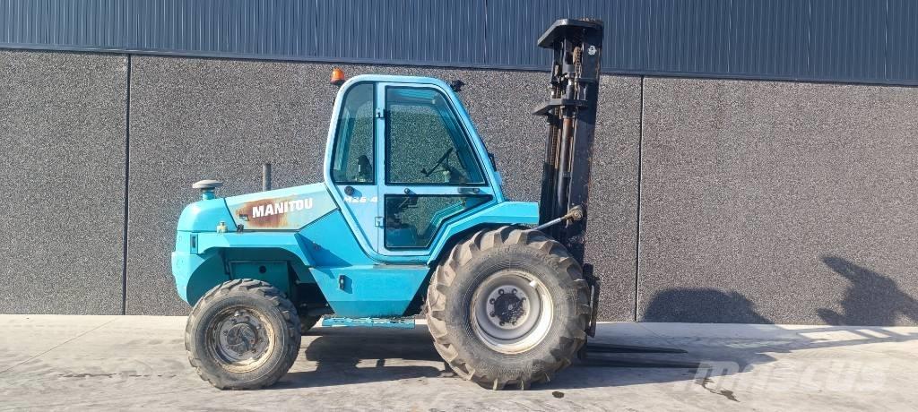 Manitou M 26.4 Terénne vysokozdvižné vozíky
