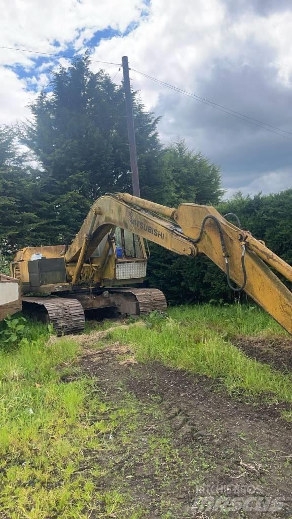 Mitsubishi MS 120 Pásové rýpadlá