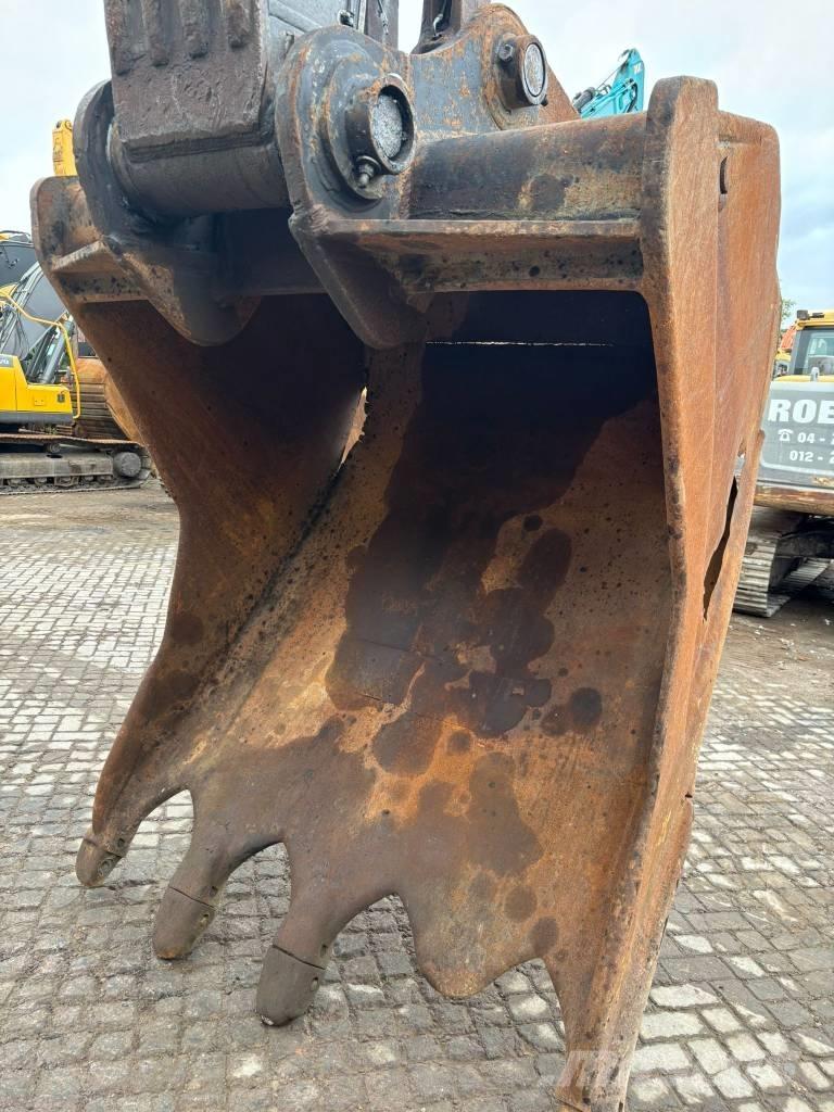 Volvo EC 380 D Pásové rýpadlá