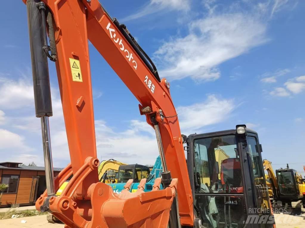 Kubota KX 163 Pásové rýpadlá