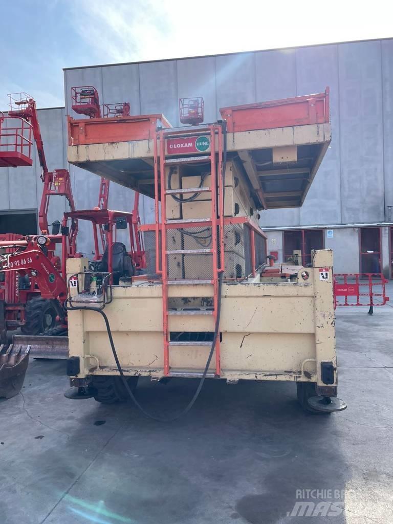 JLG 210-25 Nožnicové zdvíhacie plošiny