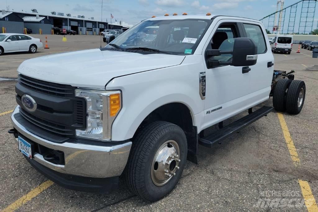 Ford F 350 XL SD Nákladné vozidlá bez nadstavby