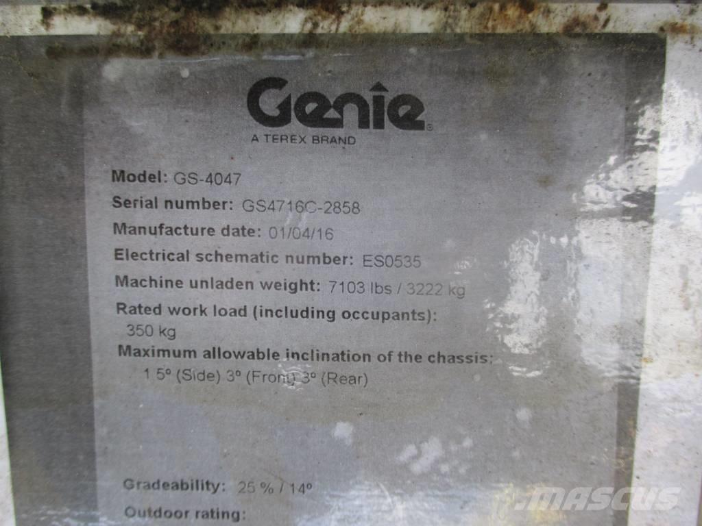 Genie GS 4047 Nožnicové zdvíhacie plošiny