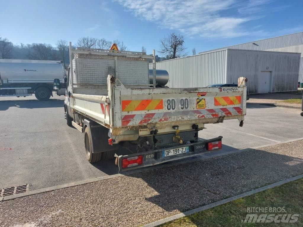 Iveco 70C15D Nakladacia/sklápacia bočnica