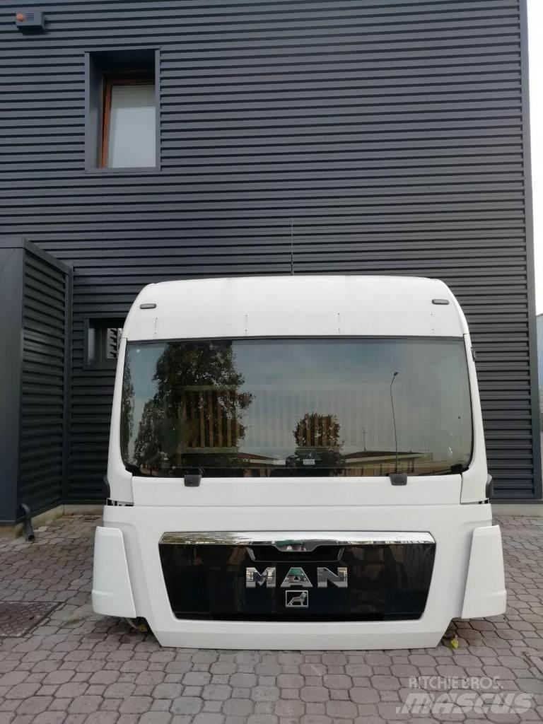MAN TGX XLX EURO 5 Kabíny a interiér