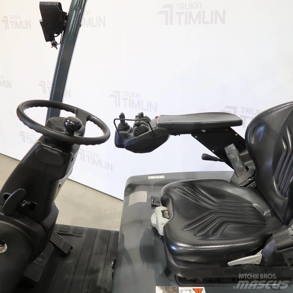 Toyota 8FBMT35 Akumulátorové vozíky