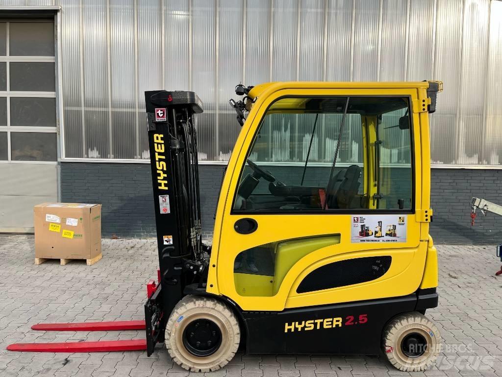 Hyster J2.5XN Akumulátorové vozíky