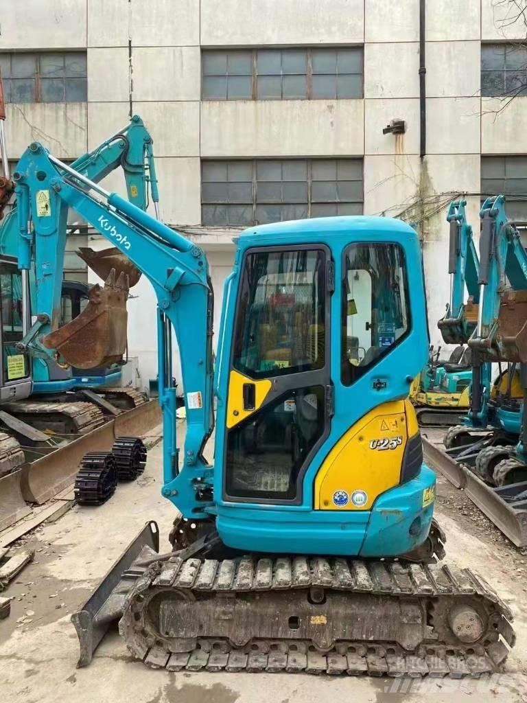 Kubota U 25 Mini rýpadlá < 7t