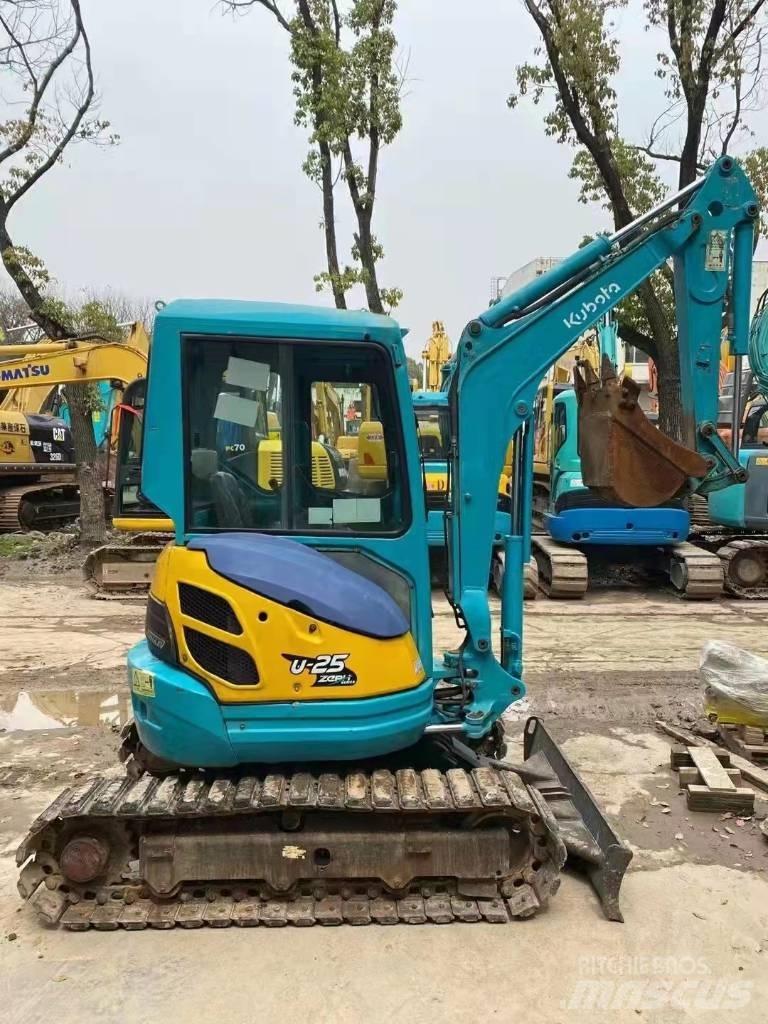Kubota U 25 Mini rýpadlá < 7t