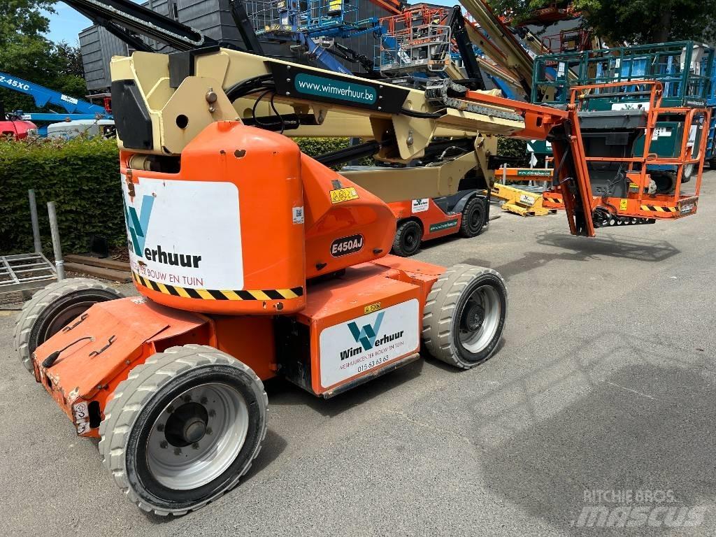 JLG E 450 AJ Kĺbové plošiny
