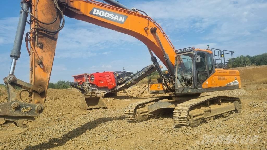 Doosan DX 380 LC - 7 Pásové rýpadlá