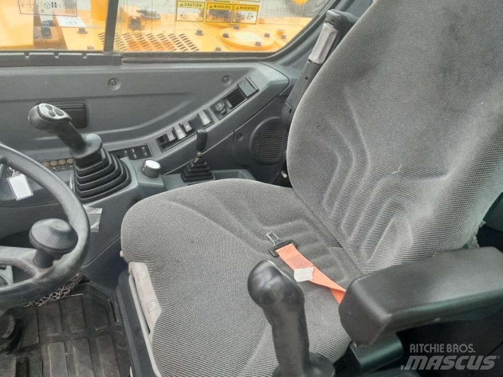 Hyundai R55 W-9 Kolesové rýpadlá