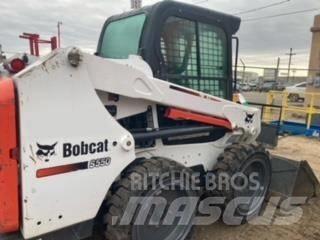 Bobcat S550 Šmykom riadené nakladače
