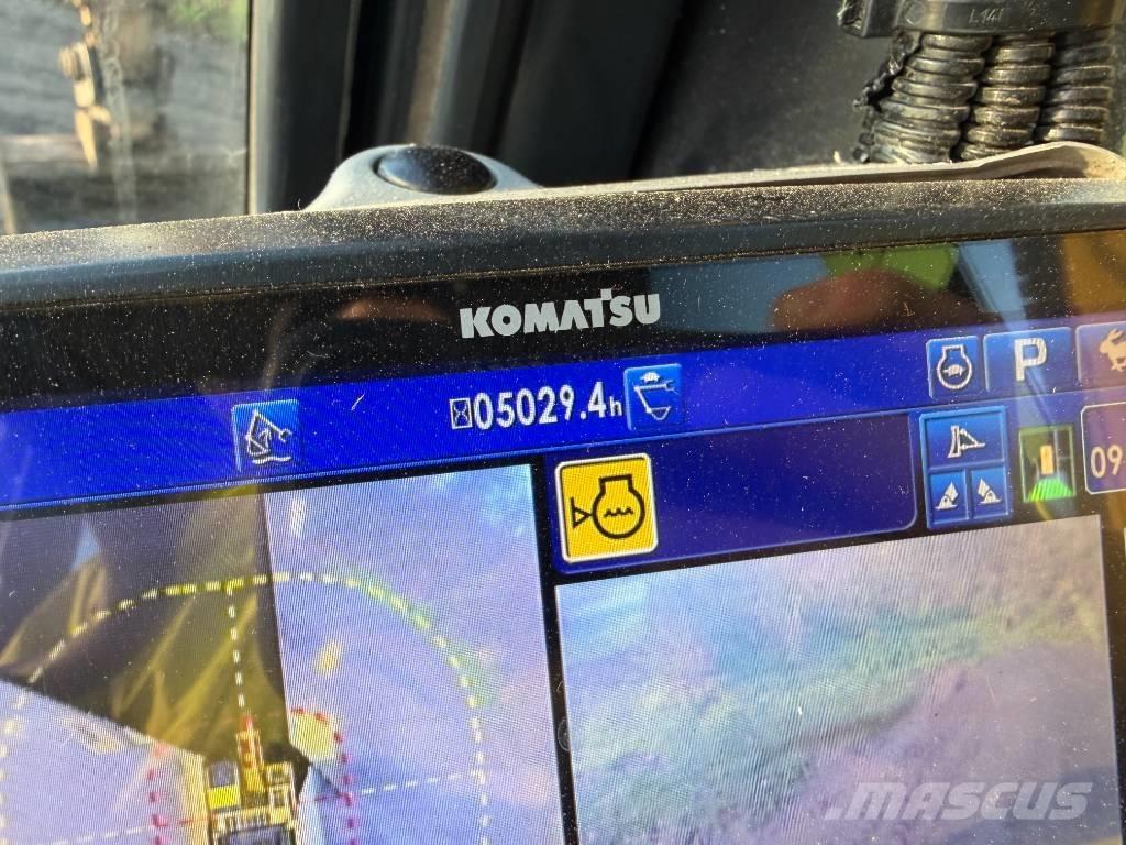 Komatsu PW 148-11 Kolesové rýpadlá