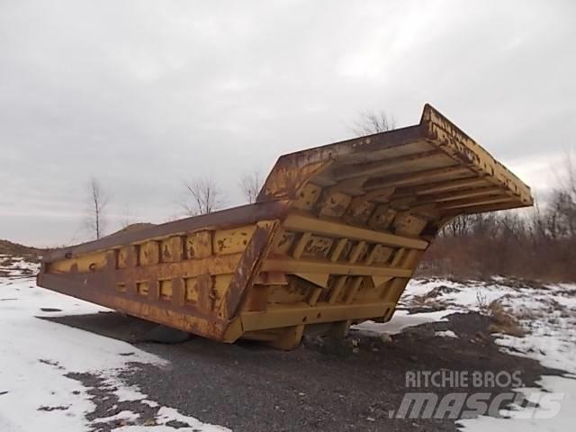 CAT 777B Pevné dempry