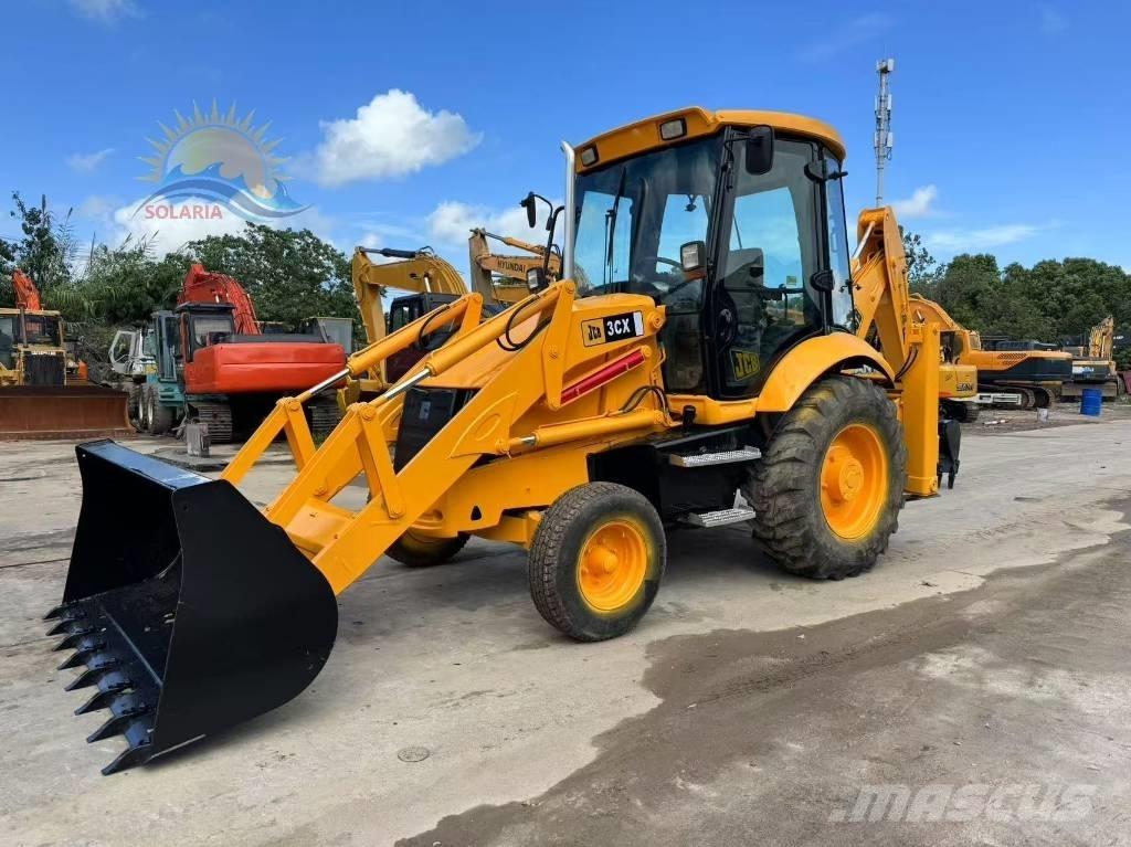 JCB 3CX Rýpadlo-nakladače