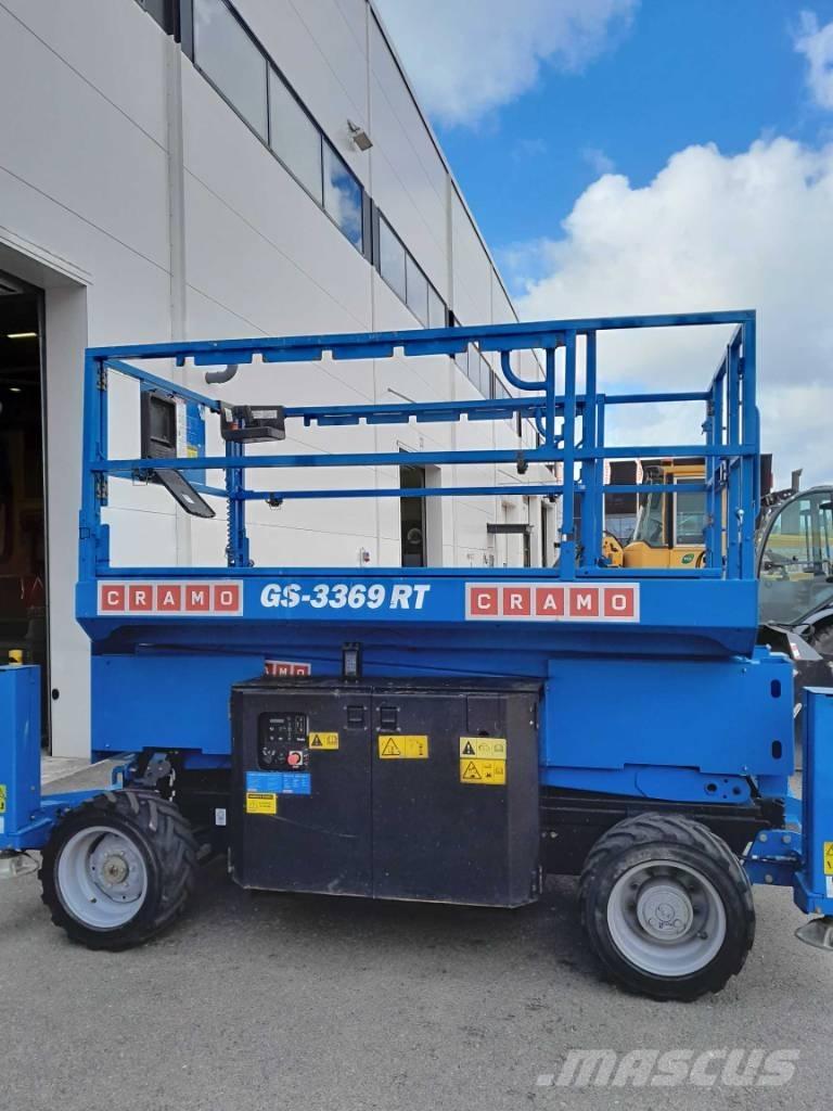Genie GS 3369 RT Nožnicové zdvíhacie plošiny