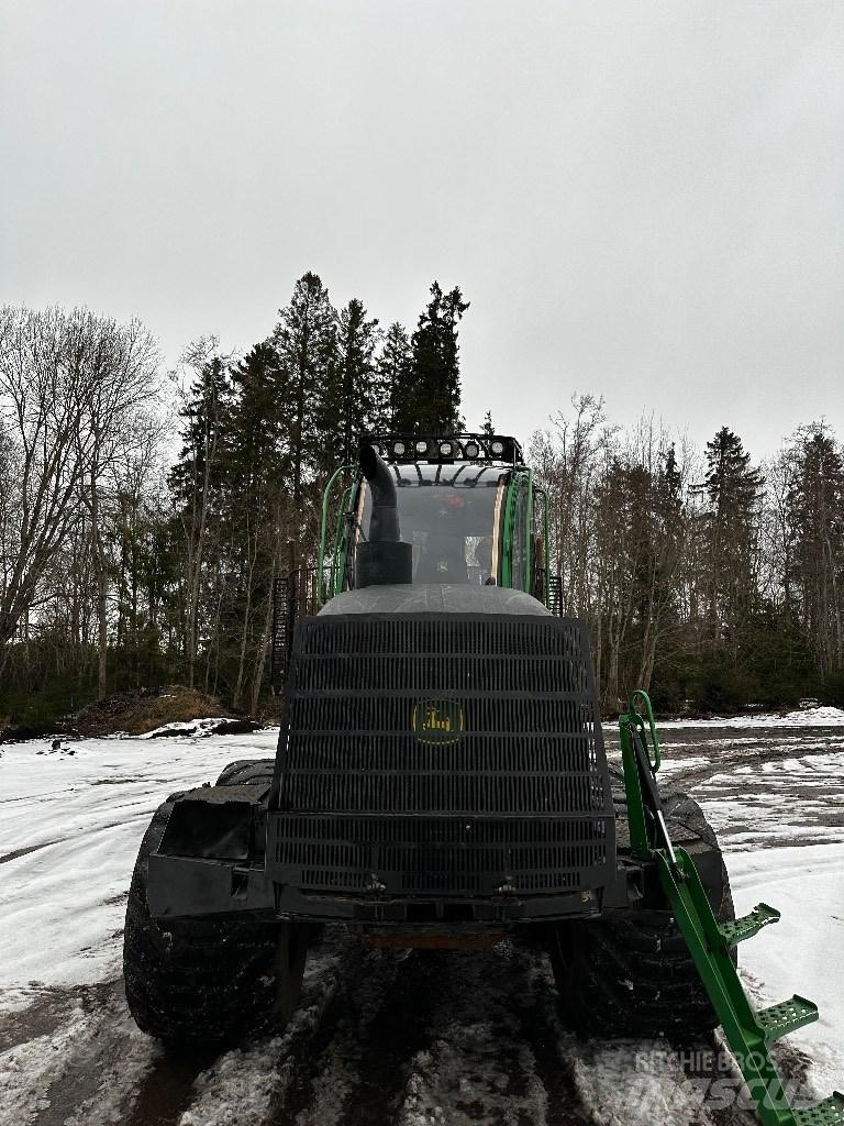 John Deere 1510G Lesné traktory