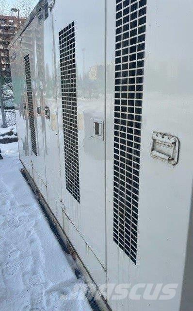 CAT XQ350, 600 Volt Naftové generátory