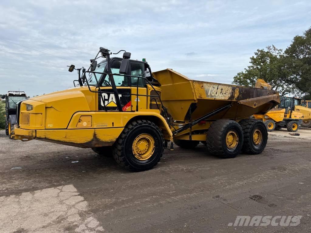 CAT 730 C Kĺbové nákladné autá