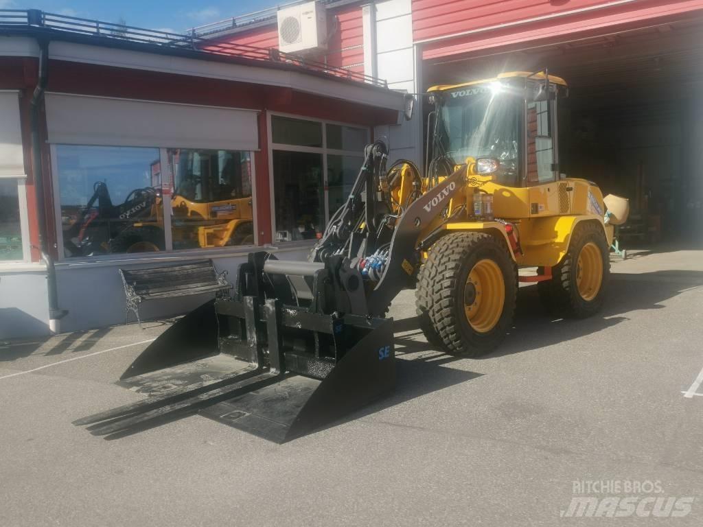 Volvo L35GT, UTHYRES Šmykom riadené nakladače