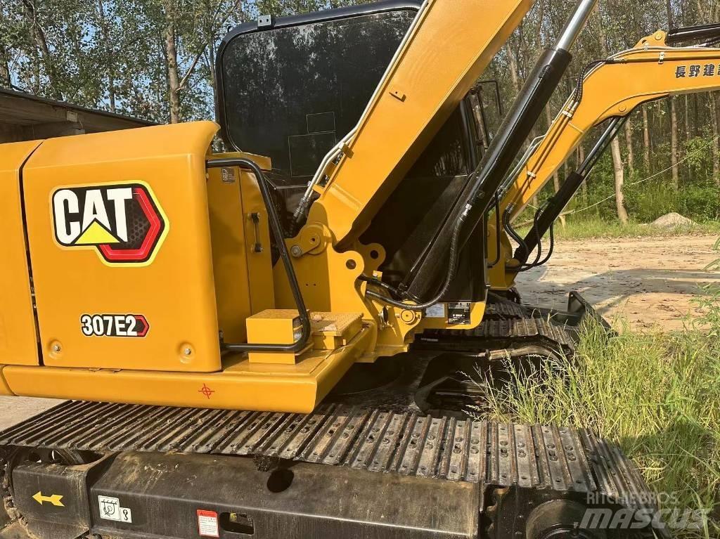 CAT 307E Pásové rýpadlá