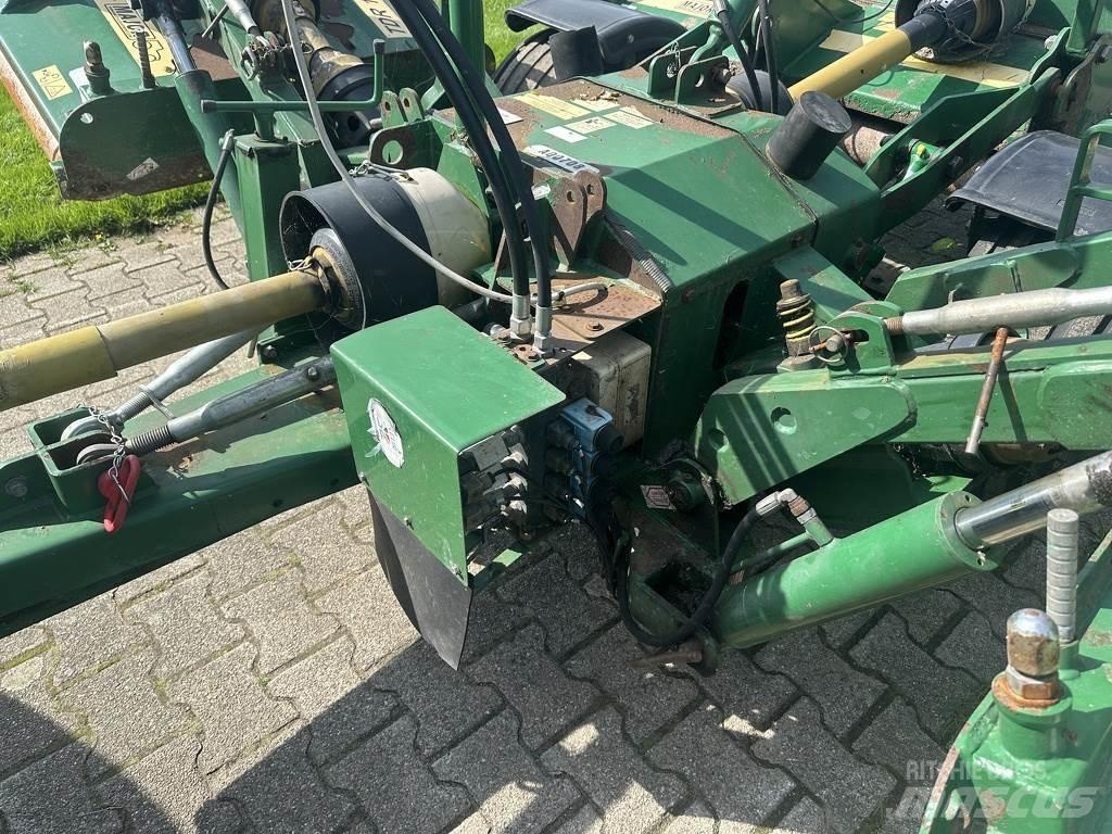 Major TDR 16000 Žacie stroje