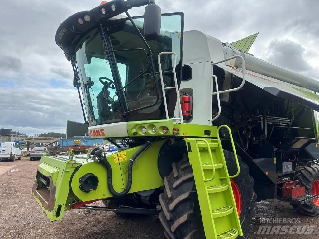 CLAAS Lexion 620 Kombinované zberacie stroje