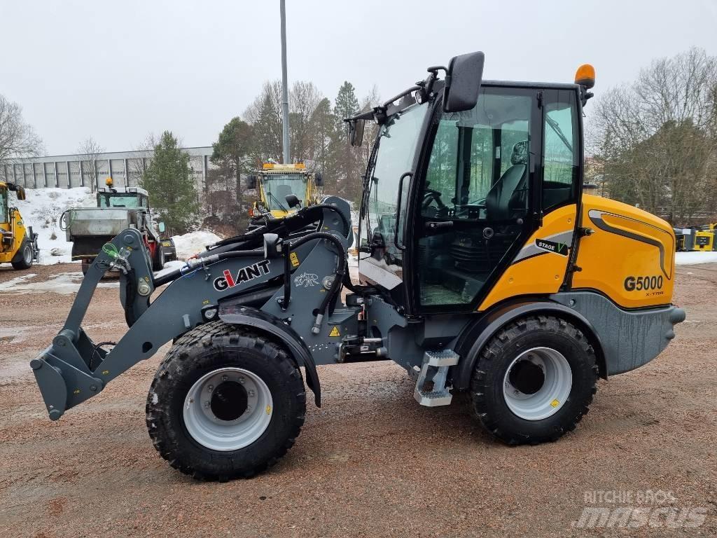 GiANT G 5000 Kolesové nakladače