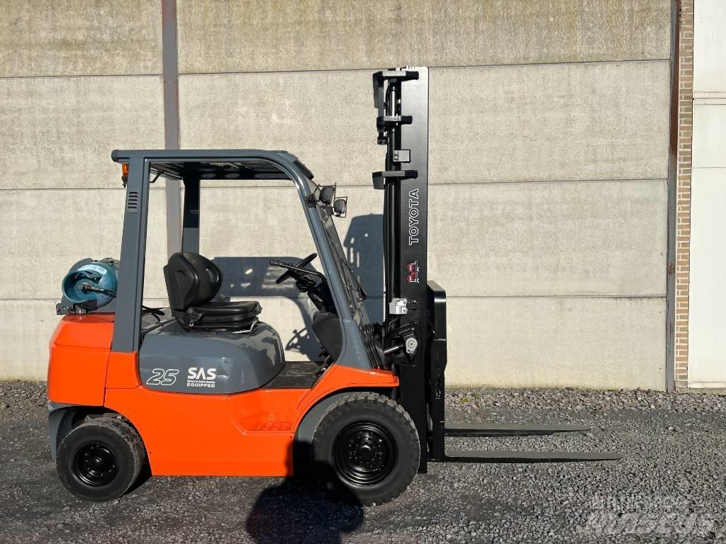 Toyota 42-7FGF25 LPG vozíky
