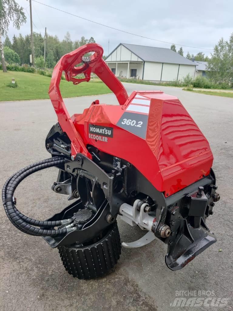 Komatsu 360.2 Žatevné hlavy