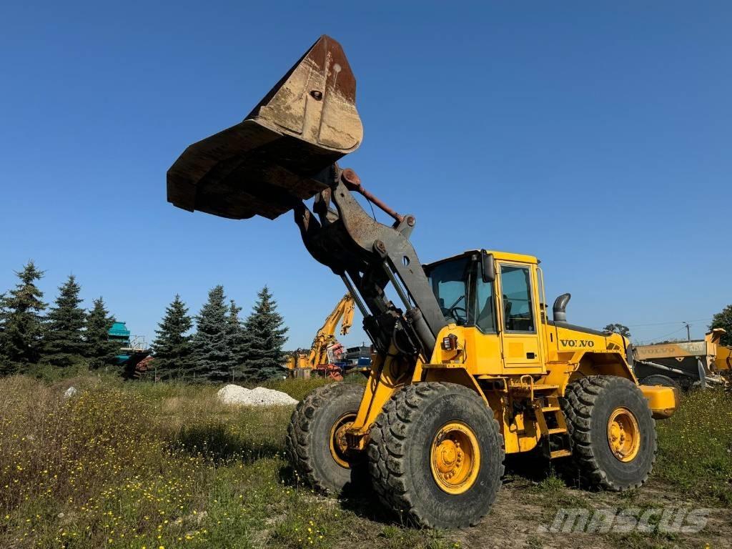 Volvo L 110 E Kolesové nakladače