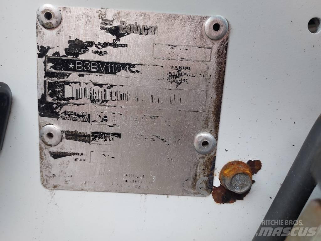 Bobcat 377 Šmykom riadené nakladače