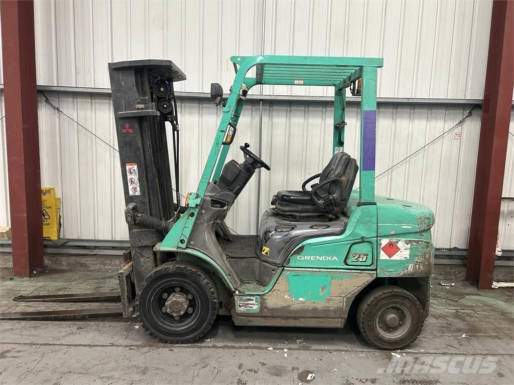 Mitsubishi FD25NT Dieselové vozíky