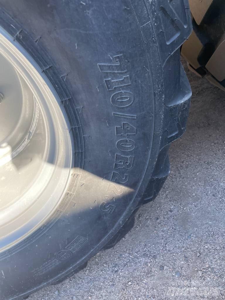 Bala Agri BK 1602 Prívesy na balíky