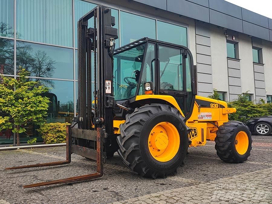 JCB 930 Terénne vysokozdvižné vozíky
