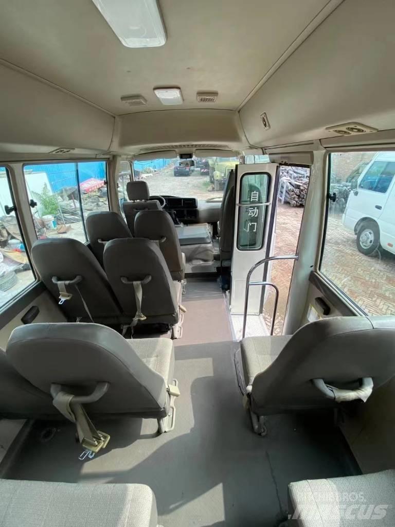 Toyota Coaster Bus Minibusy