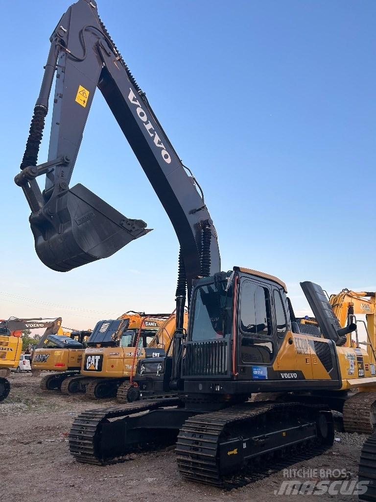 Volvo EC 210 Pásové rýpadlá