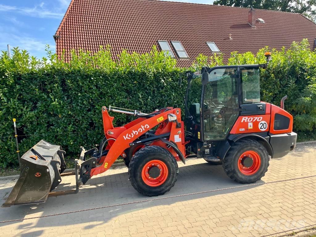 Kubota R 070 Kolesové nakladače