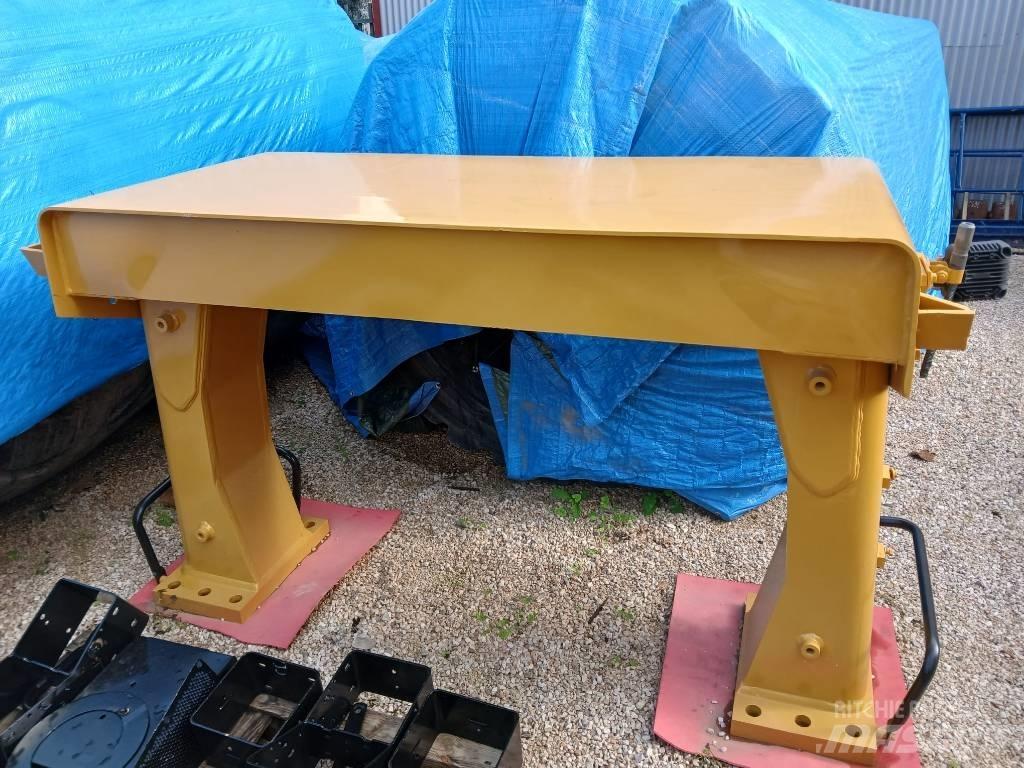 CAT D 10 N Pásové dozéry