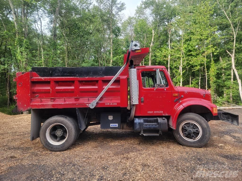 International 4900 Sklápače