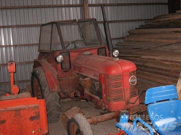 Volvo BM T22 Traktory