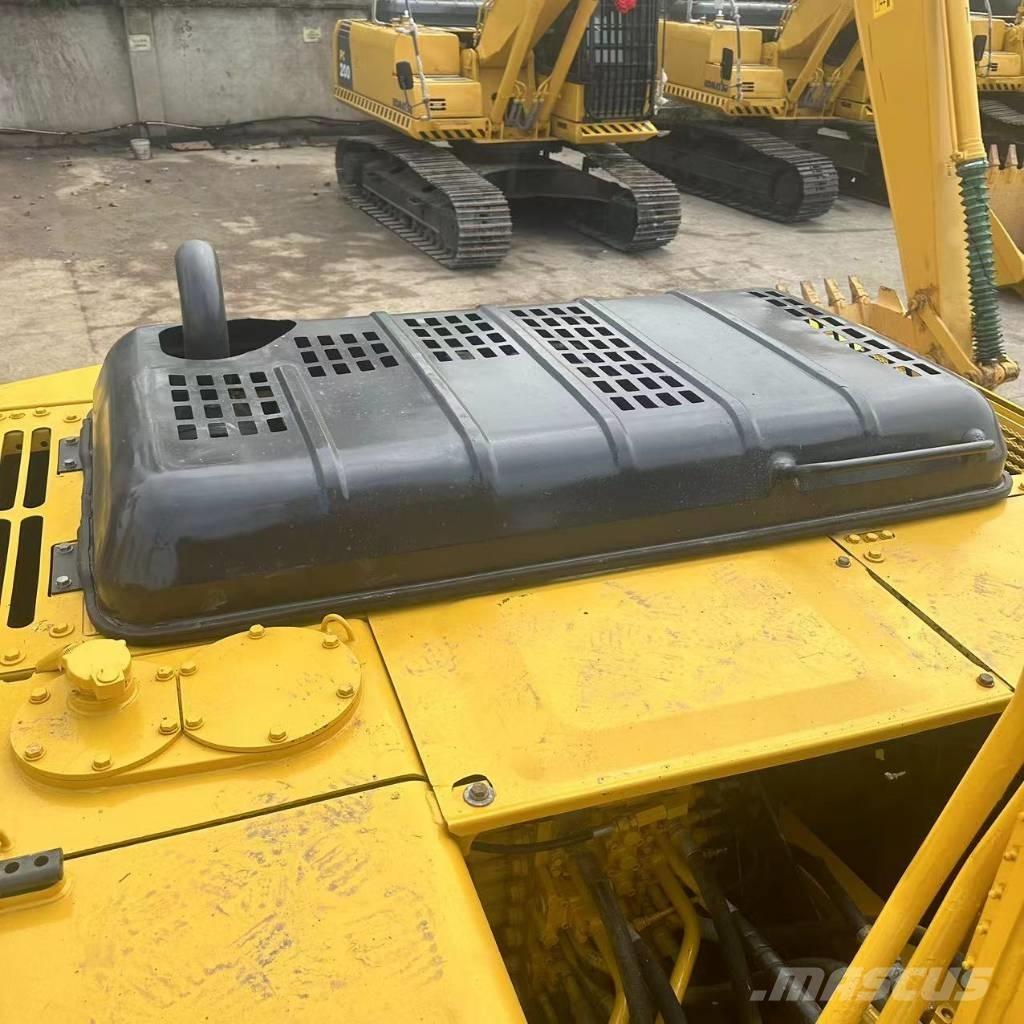 Komatsu PC 200-7 Pásové rýpadlá