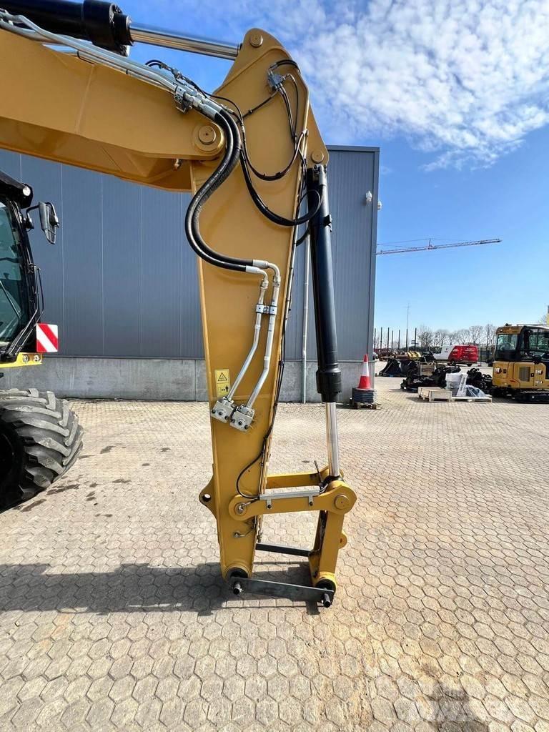 CAT M318-07 Kolesové rýpadlá