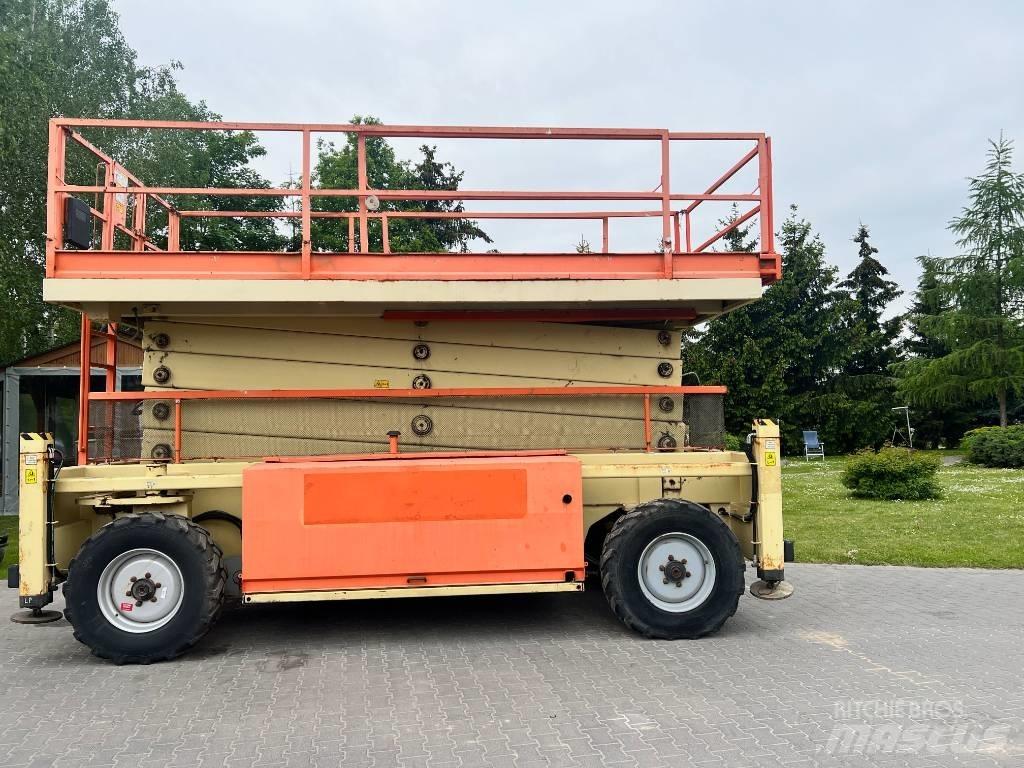 JLG 210-25 Nožnicové zdvíhacie plošiny