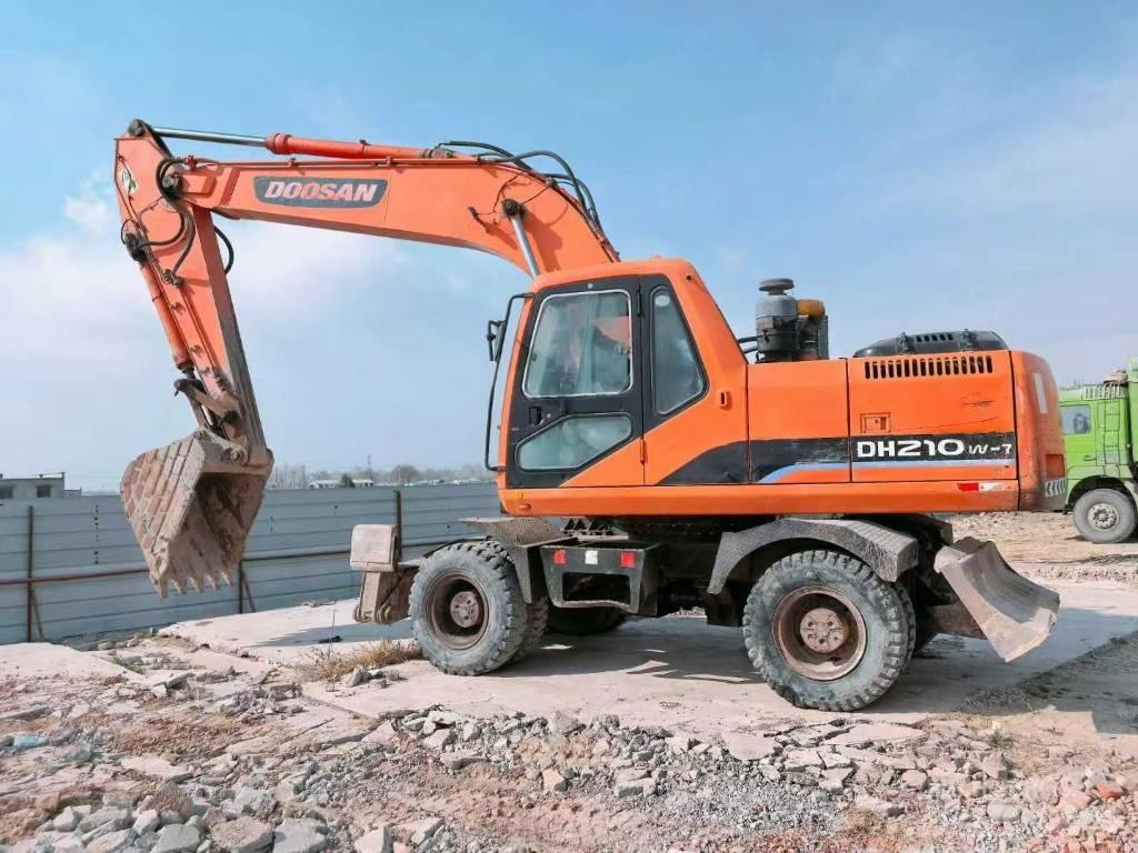 Doosan DH 210 W Kolesové rýpadlá