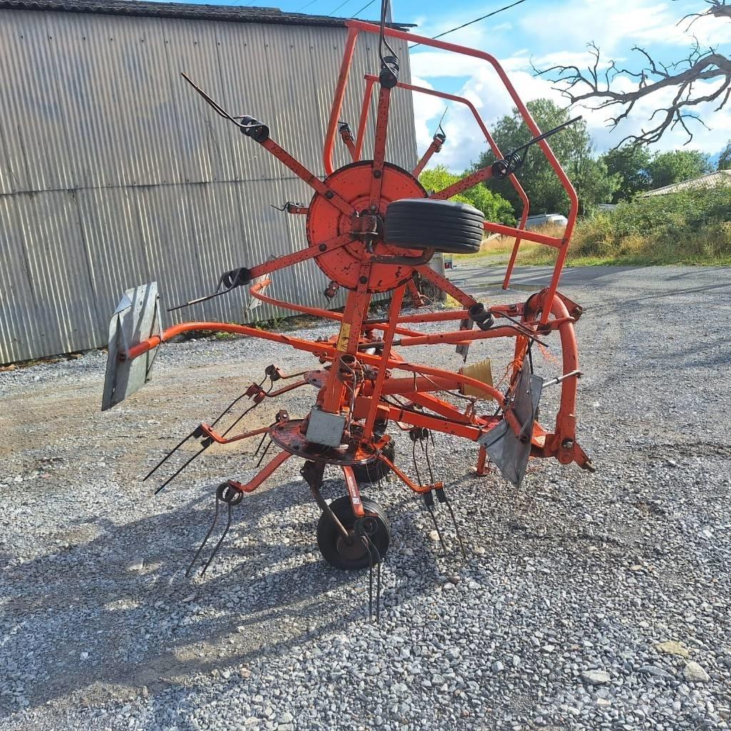 Fella TH 450 D Hydro Obracače a zhrabovače sena